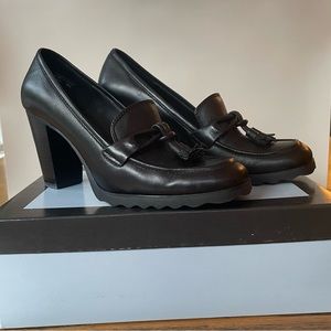 Black High Heel Leather Loafers Size 8